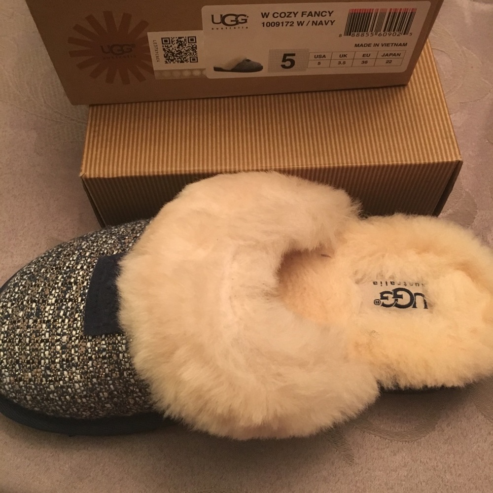 Ugg cozy new